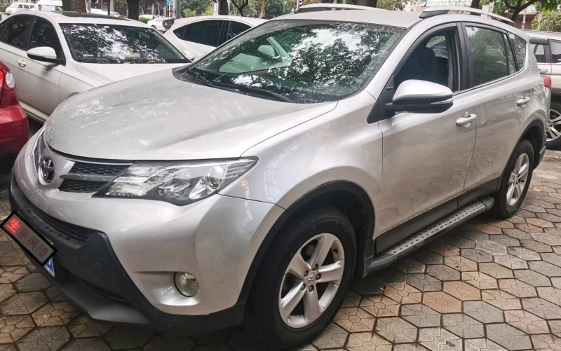 珠海14年丰田RAV4荣放5