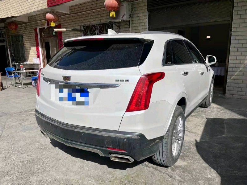 枣庄16年凯迪拉克XT52