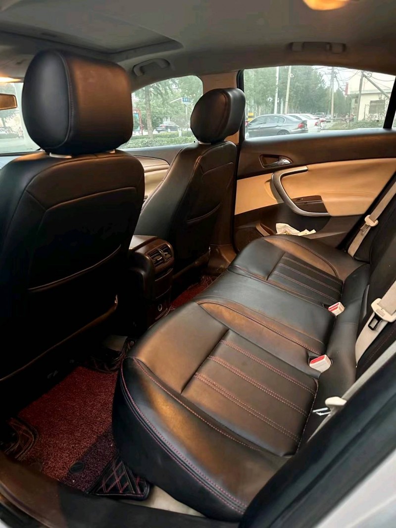 临沂09年别克君威6