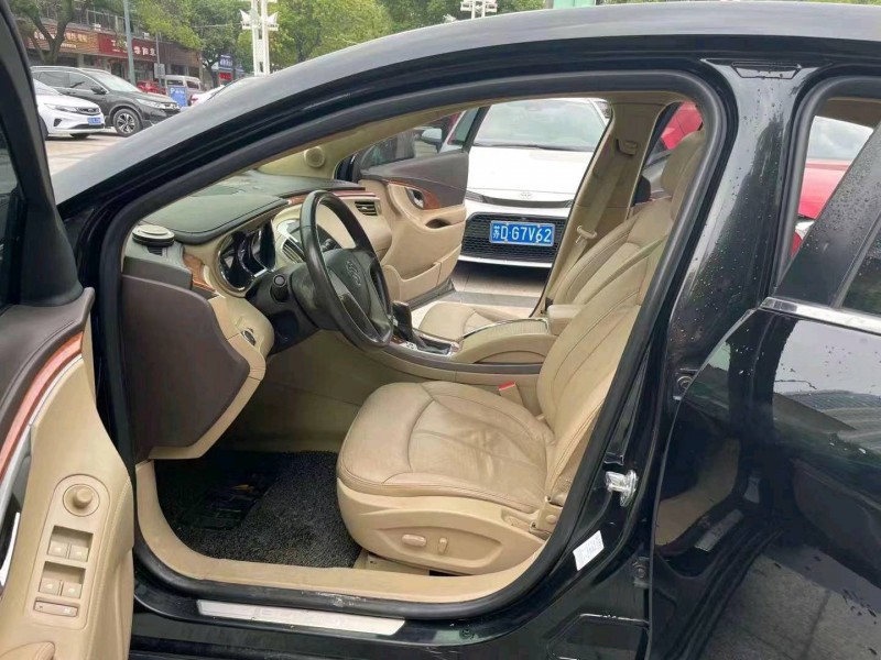 常州13年别克君越6