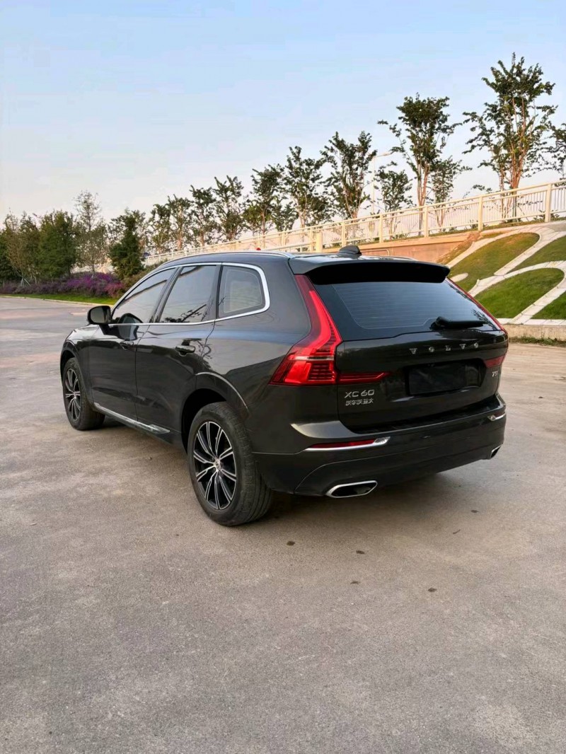 宿迁20年沃尔沃XC607