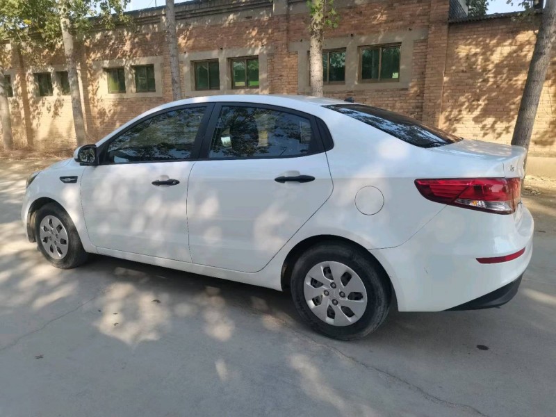 保定18年起亚K25