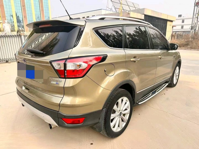 邯郸17年福特翼虎5