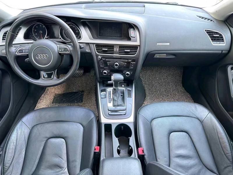 济宁14年奥迪A55