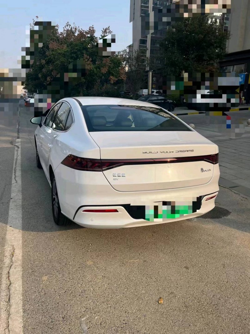 东营23年比亚迪秦3