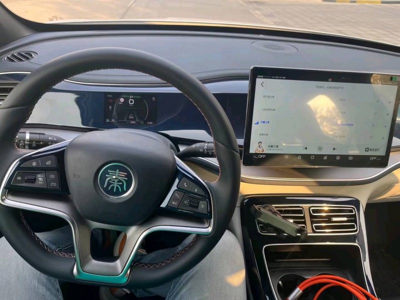 东营23年比亚迪秦5