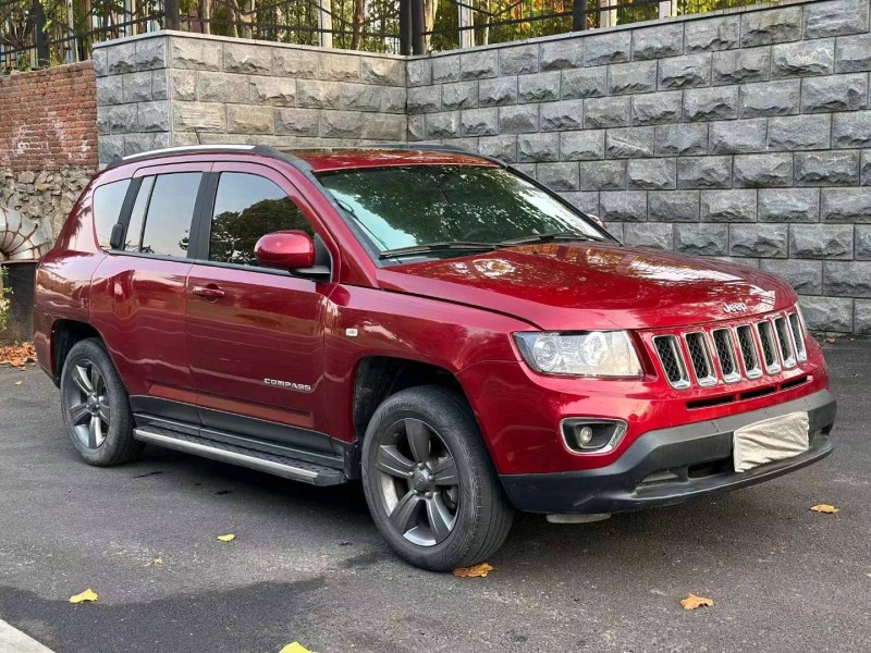 济宁14年Jeep指南者2