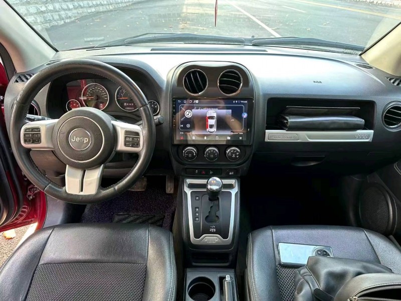 济宁14年Jeep指南者6