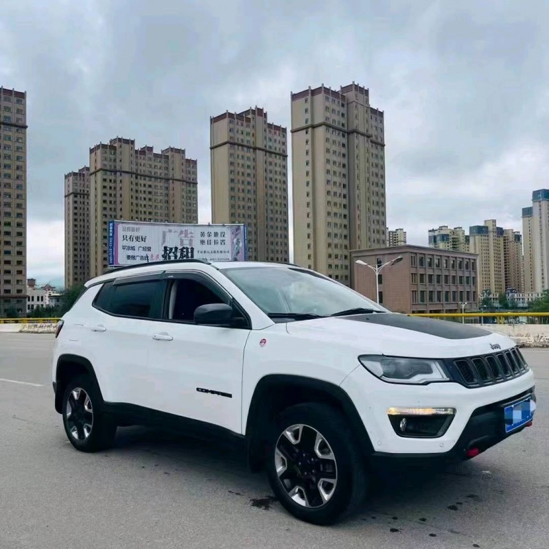 蘭州17年Jeep指南者4
