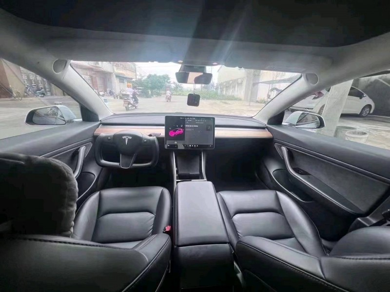 珠海20年特斯拉MODEL 33