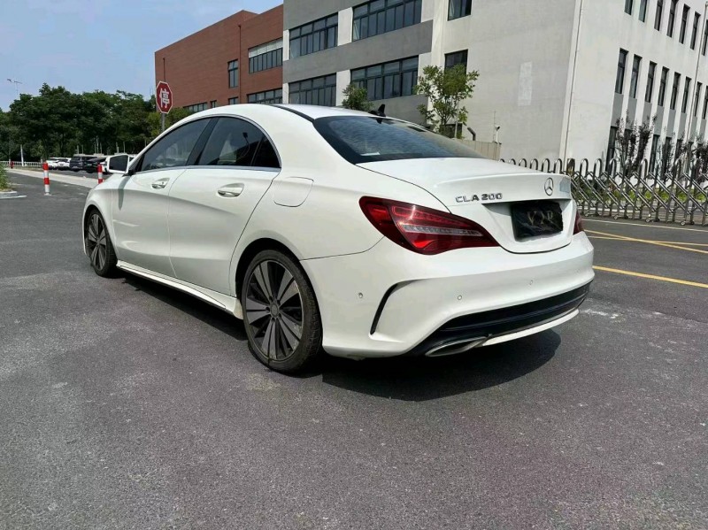 徐州16年奔驰CLA7