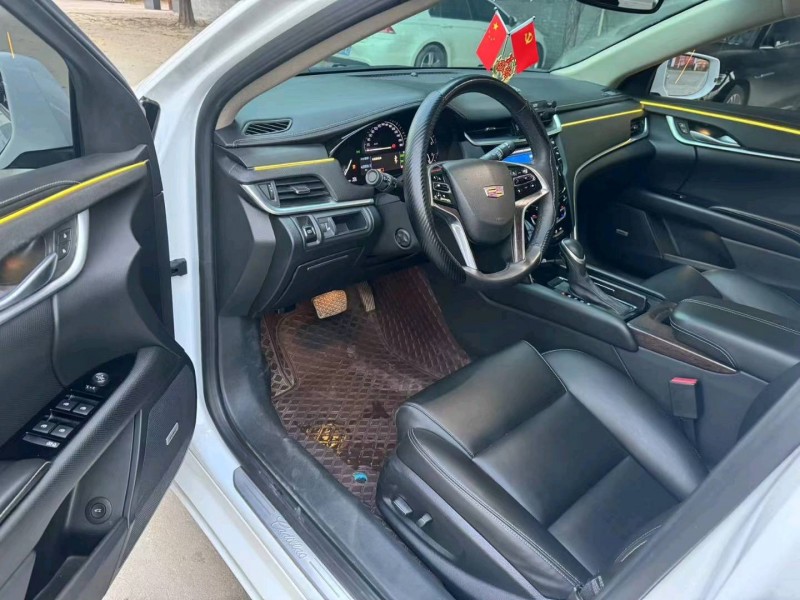 保定18年凯迪拉克XTS8