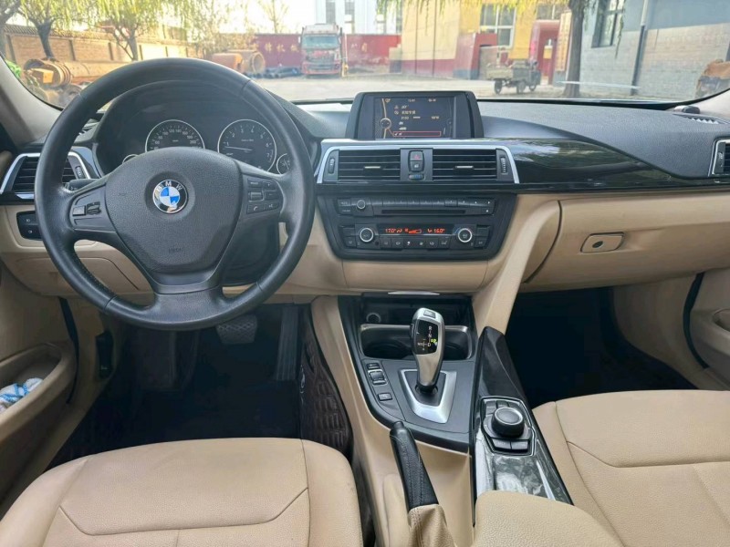 保定14年宝马3系7