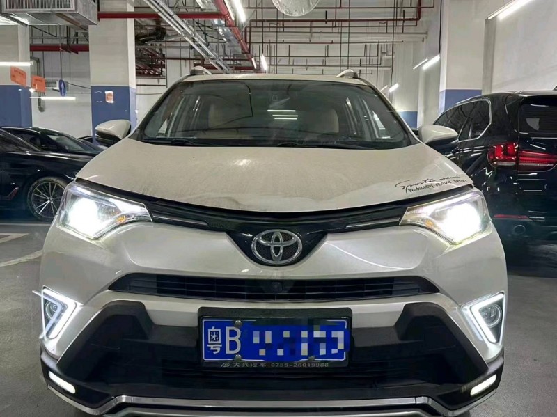 广州18年丰田RAV4荣放1
