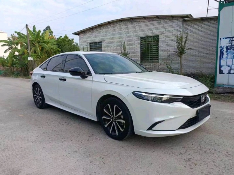 深圳22年本田型格9