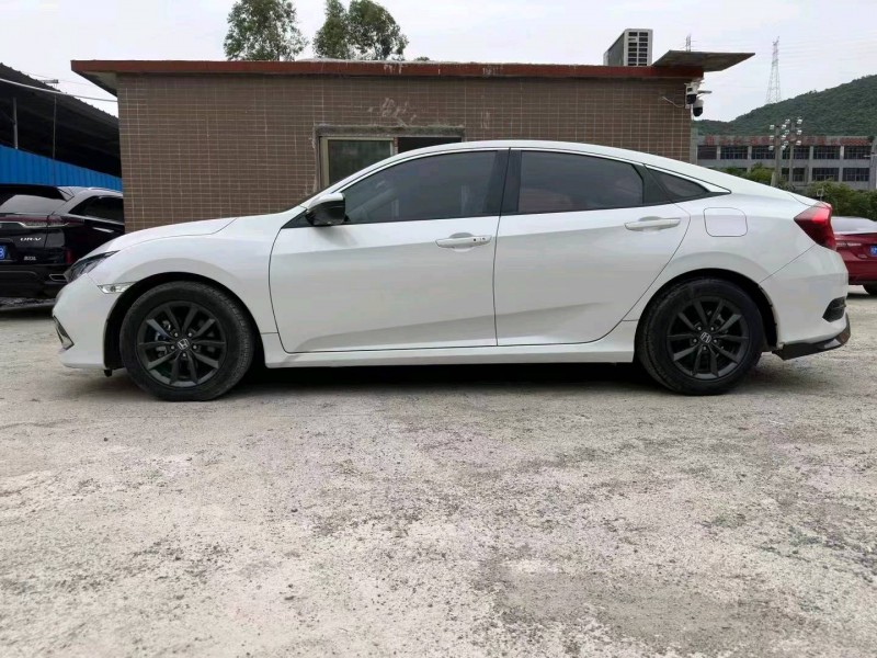 珠海21年本田思域3