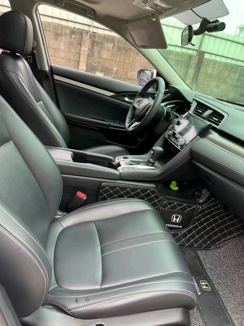 珠海21年本田思域6