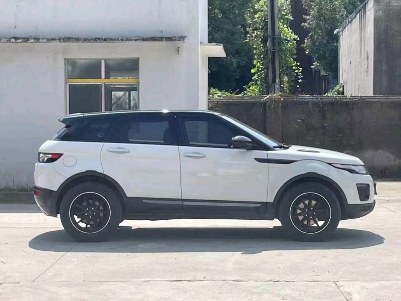 衡阳16年路虎极光2