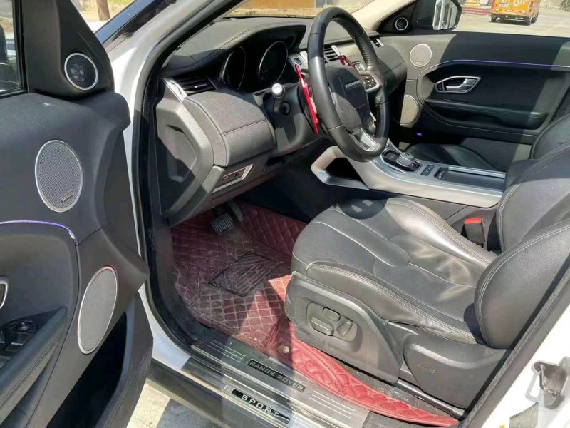 衡阳16年路虎极光3