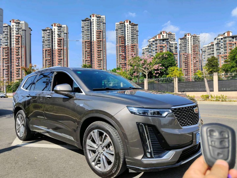 長沙19年凱迪拉克XT62