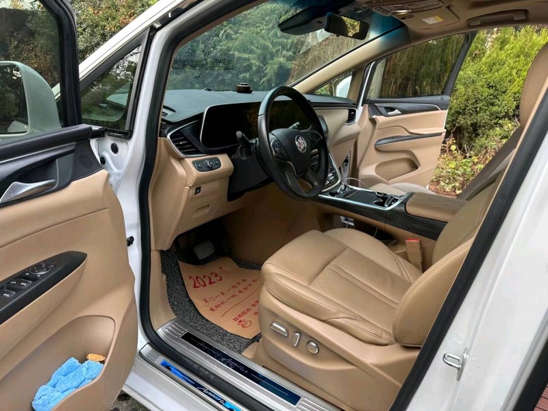 徐州21年别克GL84