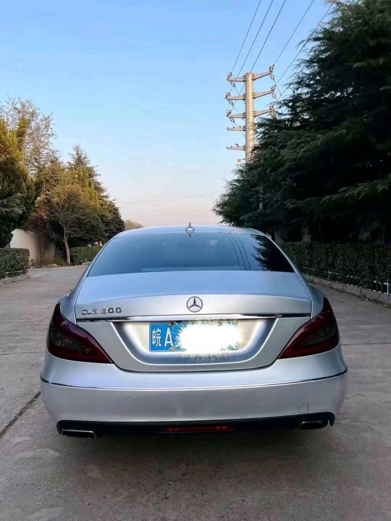 淄博13年奔驰CLS8