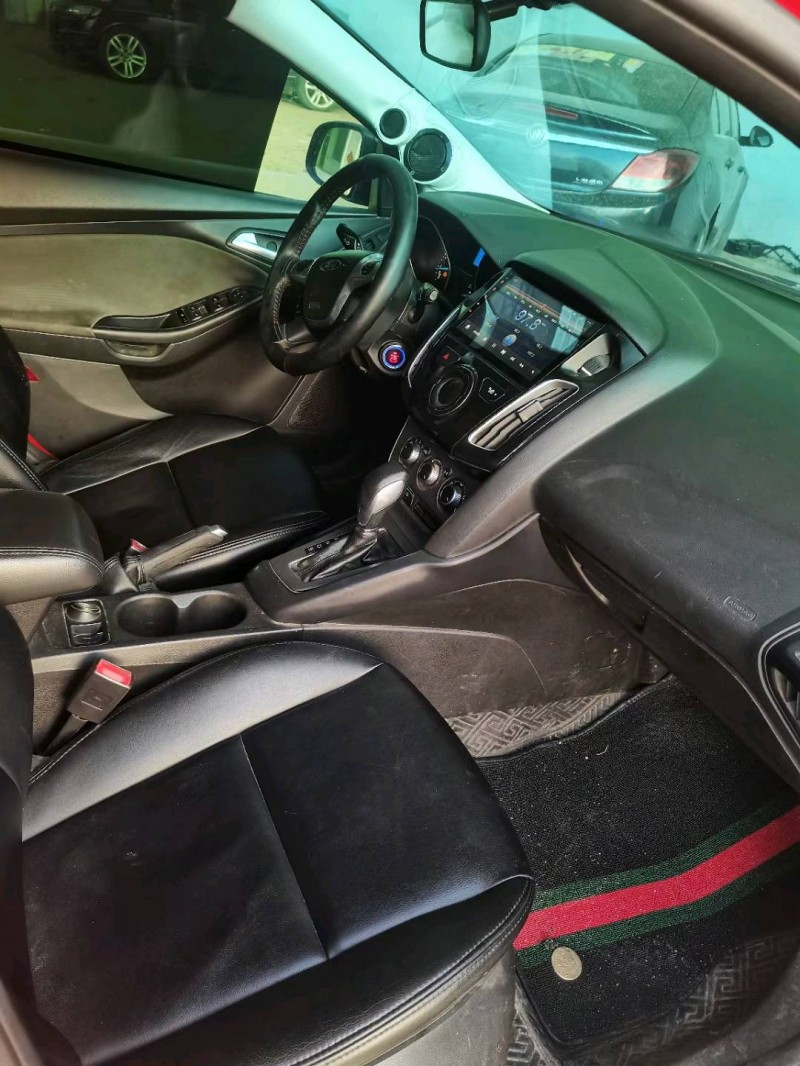 保定13年福特福克斯6