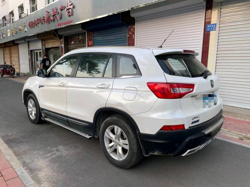 保定15年长安汽车CS755