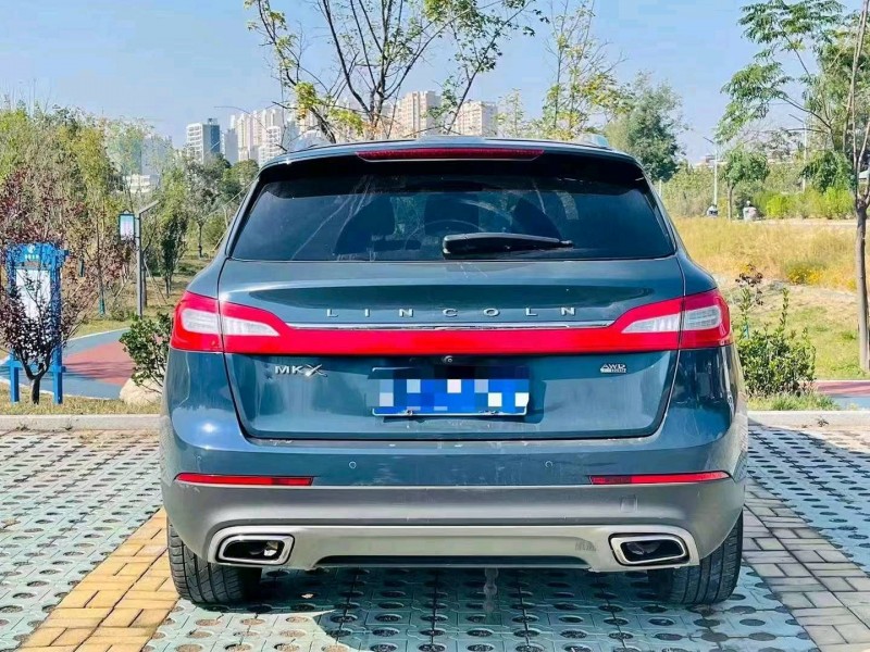 東營17年林肯MKZ6