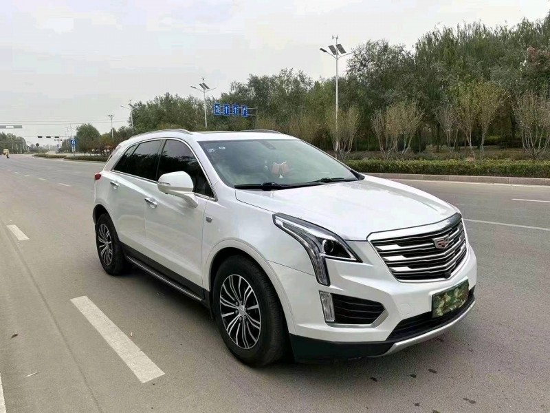 枣庄17年凯迪拉克XT52