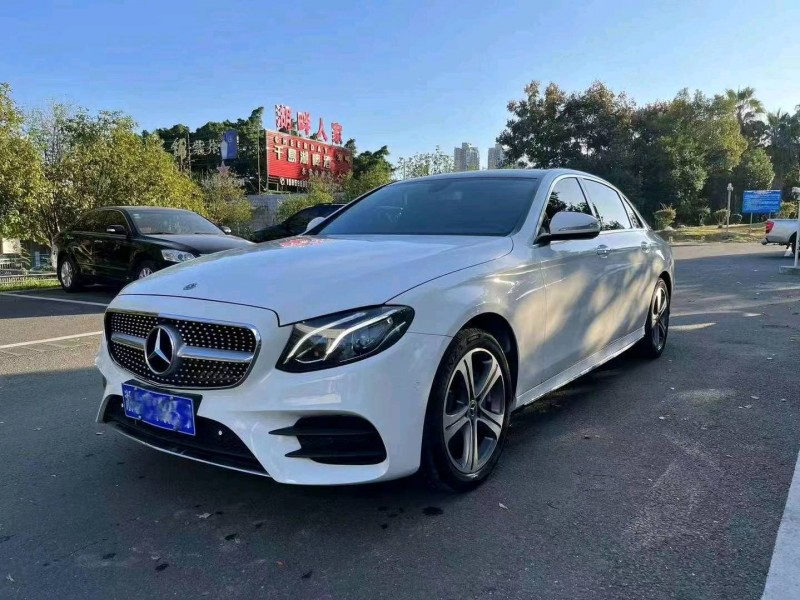 嘉兴21年奔驰E3