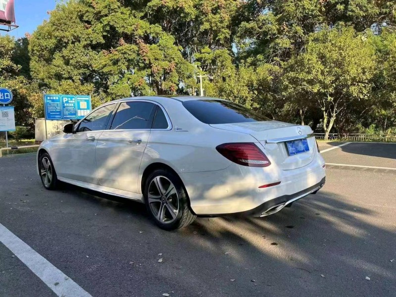 嘉兴21年奔驰E5