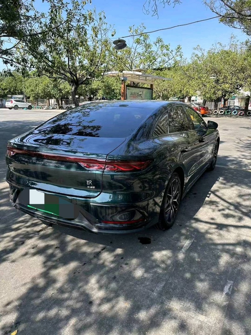 汕头23年比亚迪汉DM2