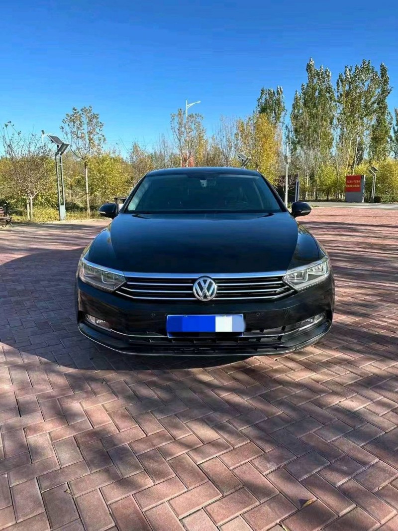 邯郸17年大众迈腾1