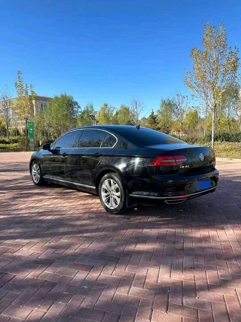 邯郸17年大众迈腾7