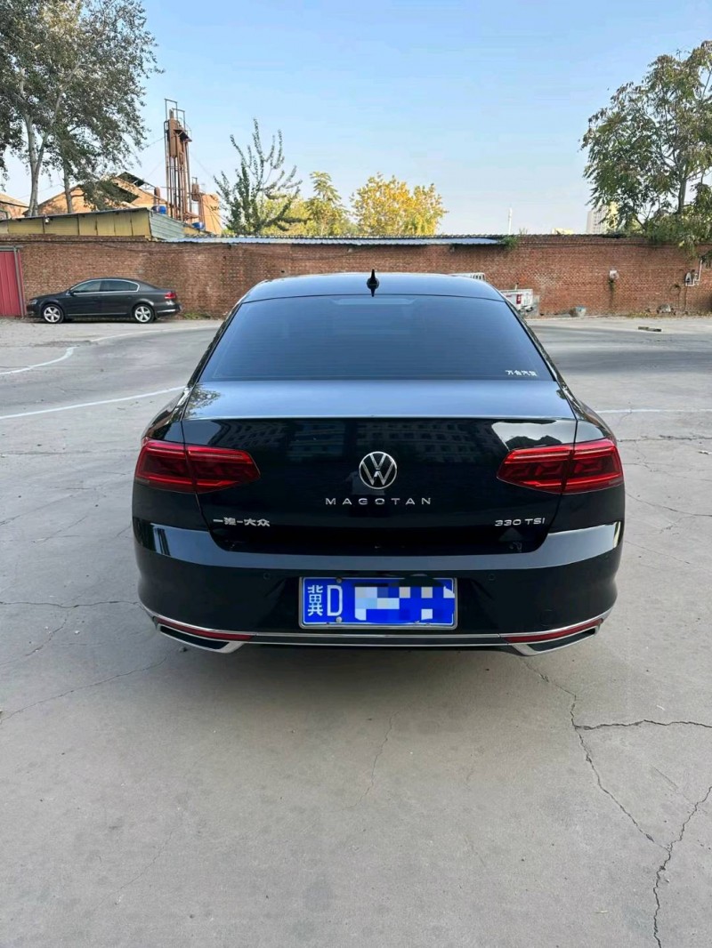 邯郸22年大众迈腾9