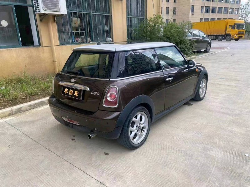 宜昌11年MINICooper7