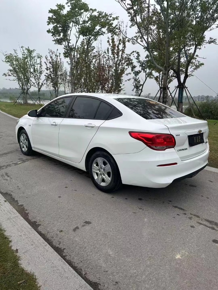 宿迁18年雪佛兰科沃兹9