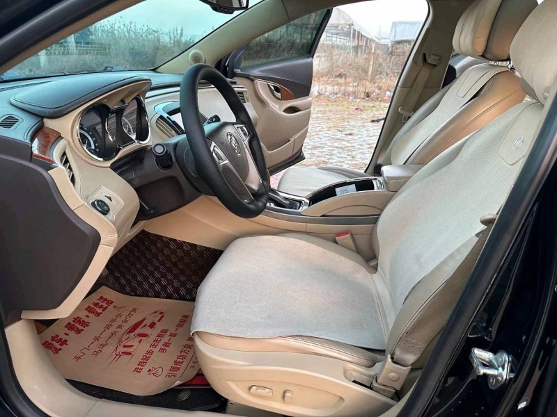 徐州14年别克君越4