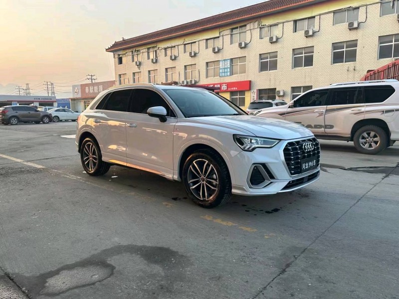保定23年奥迪Q33