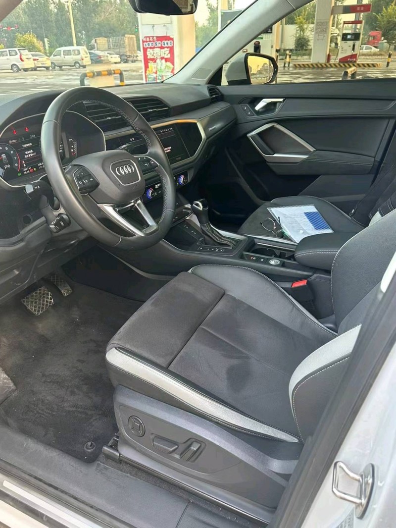 保定23年奥迪Q36