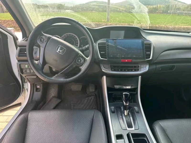 枣庄14年本田雅阁5