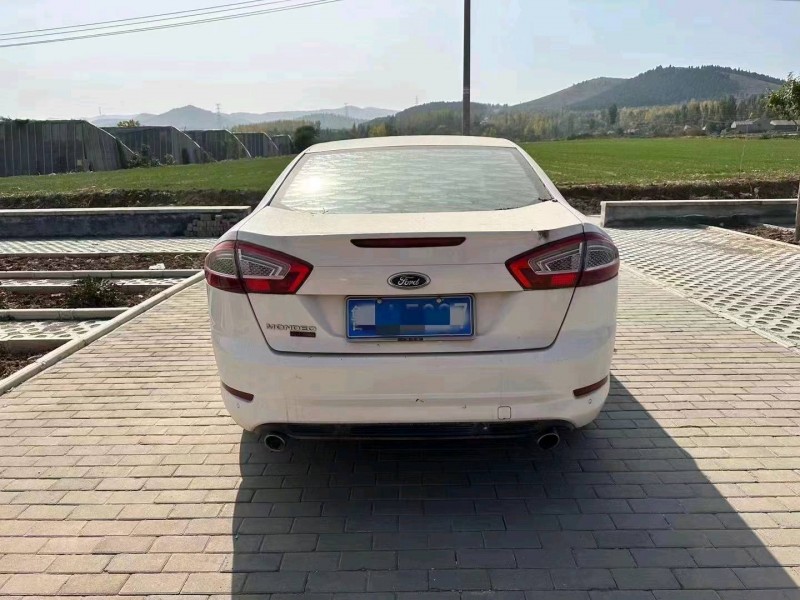 枣庄12年福特蒙迪欧-致胜8