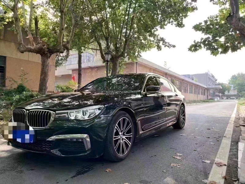 济南18年宝马7系3