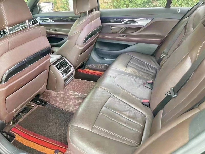 济南18年宝马7系7