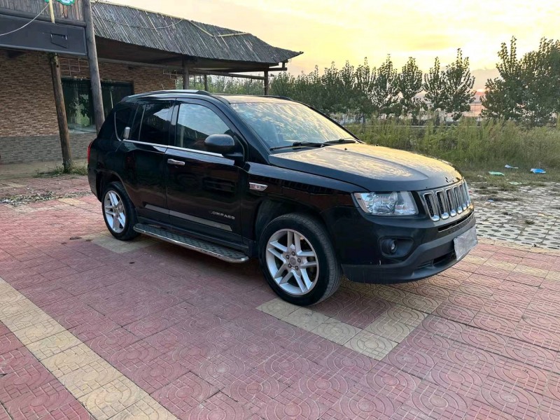 徐州13年Jeep指南者2