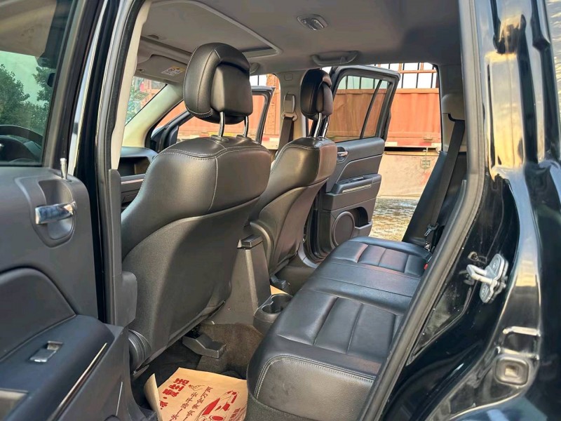 徐州13年Jeep指南者6