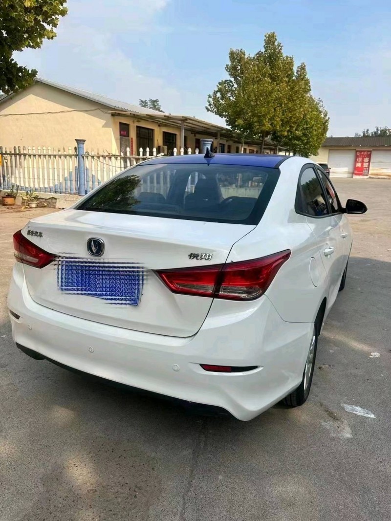 枣庄20年长安汽车悦翔3