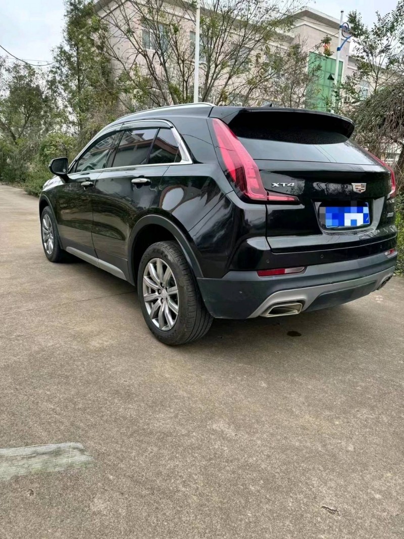东营21年凯迪拉克XT44