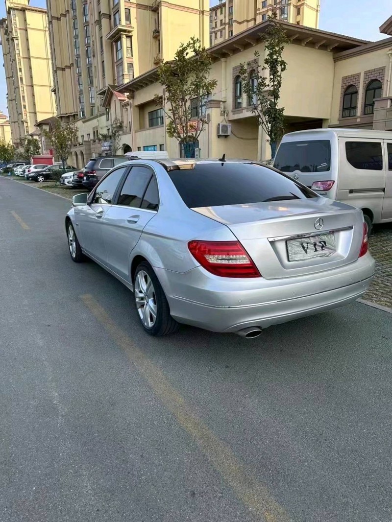 东营12年奔驰C4